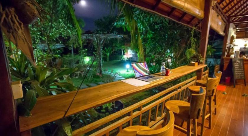 Alice Villa Hotel Takeo Exterior photo